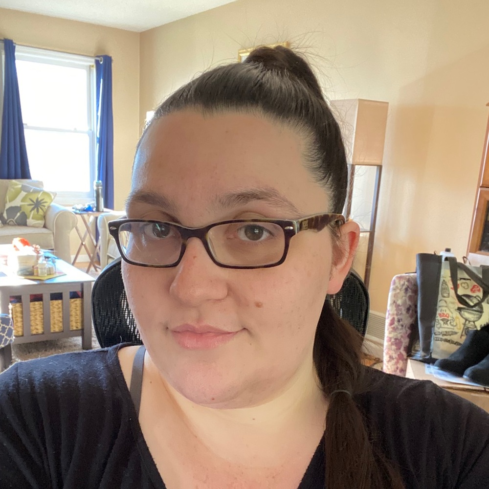 Meet your Posher, Allessandra